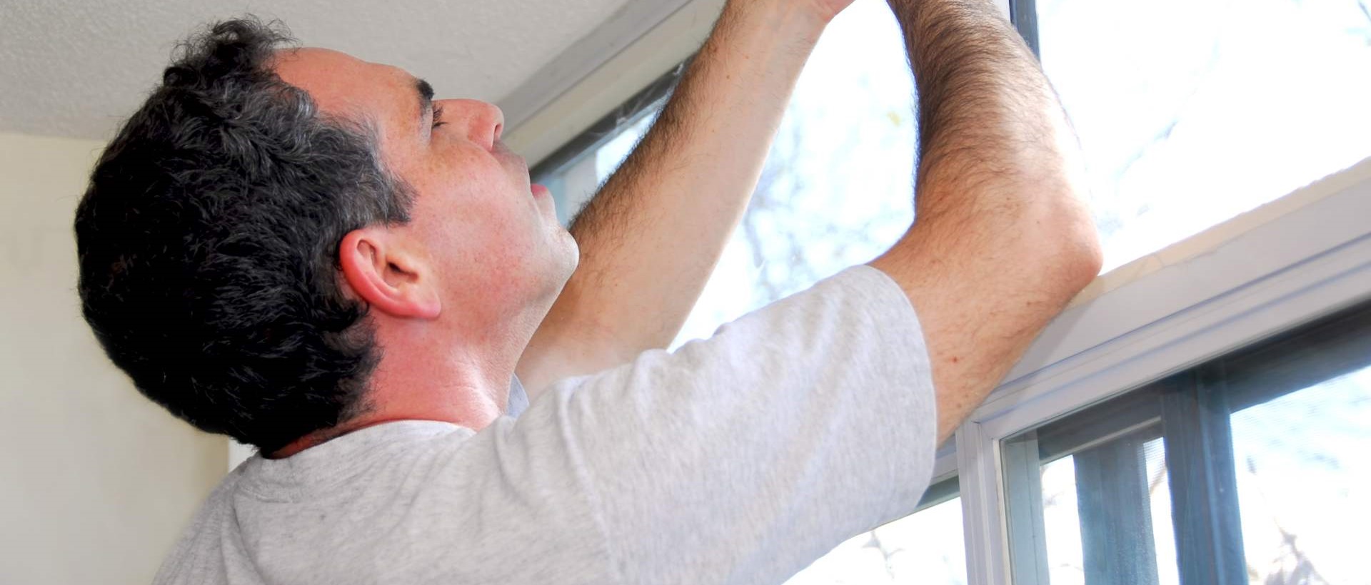 curtain fitters RM13